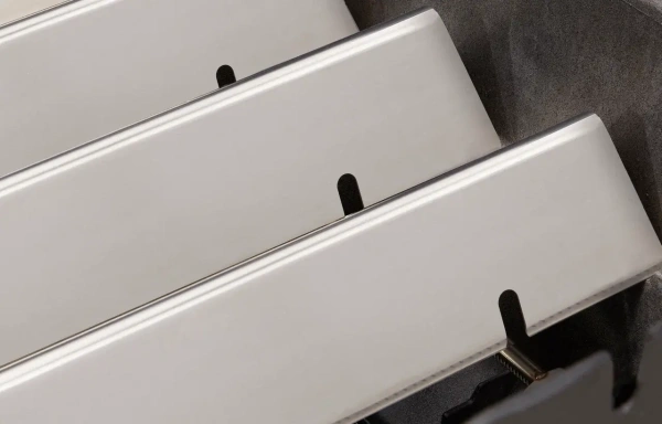 Гриль газовый Spirit E-215 GBS, черный