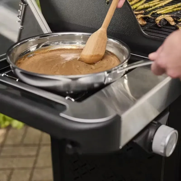 Weber Spirit E-335 GBS гриль газовый, черный