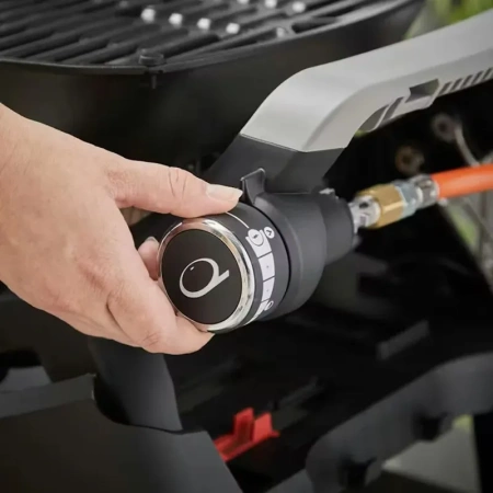 Weber Q-2200N гриль газовый с подставкой