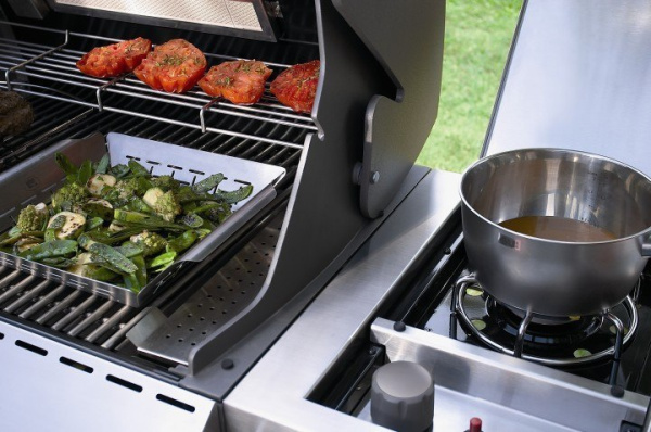 Weber Summit E670 Premium GBS газовый гриль, черный