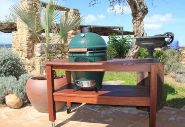 Стол на колесах, для гриля XL Big Green Egg, лиственница